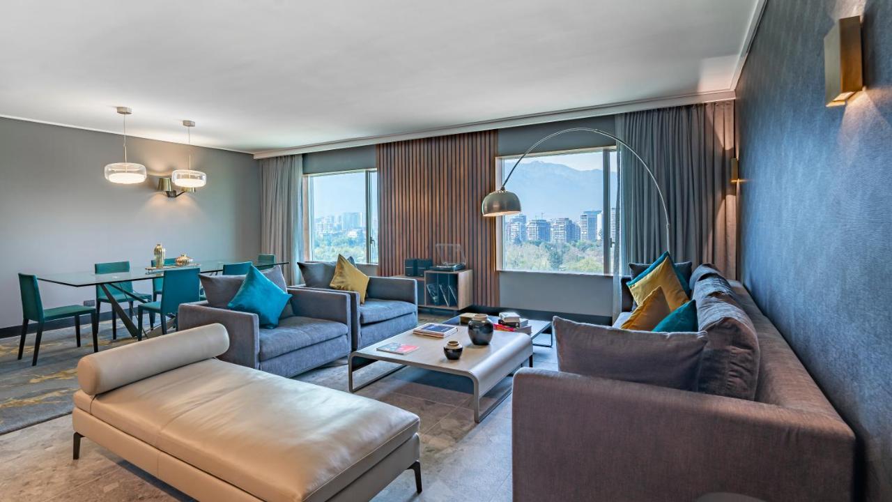 Pullman Santiago Vitacura Dış mekan fotoğraf A suite at the hotel