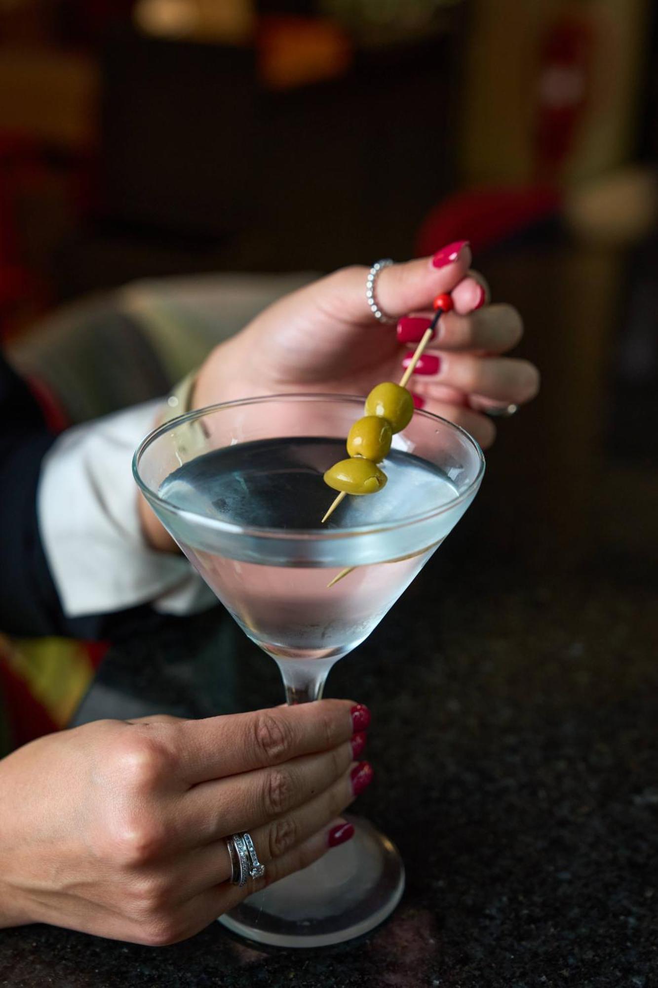 Pullman Santiago Vitacura Dış mekan fotoğraf A dry martini